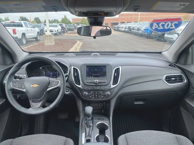 Used 2024 Chevrolet Equinox LT FWD image 19