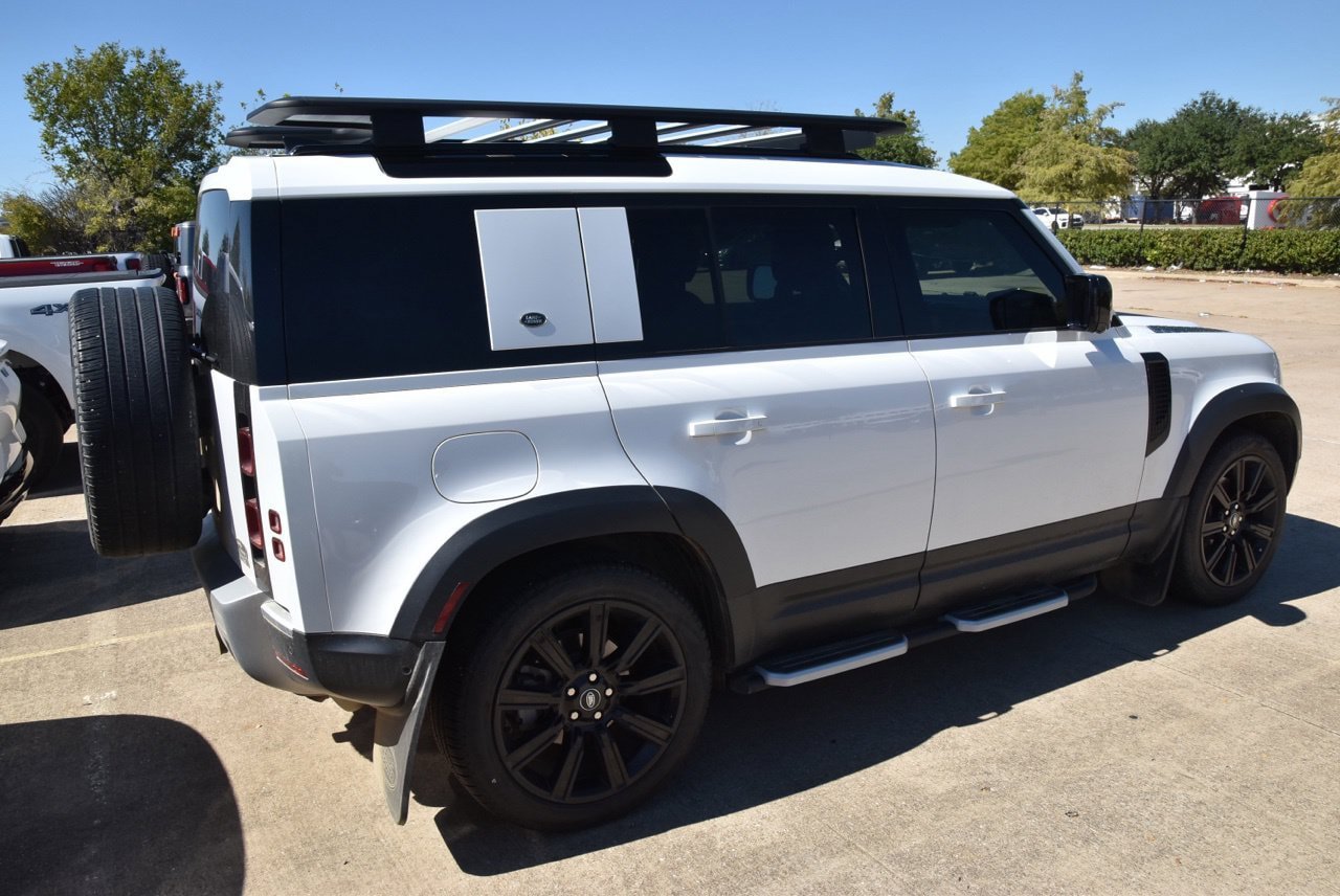 Used 2023 Land Rover Defender 110 S AWD/4WD image 6