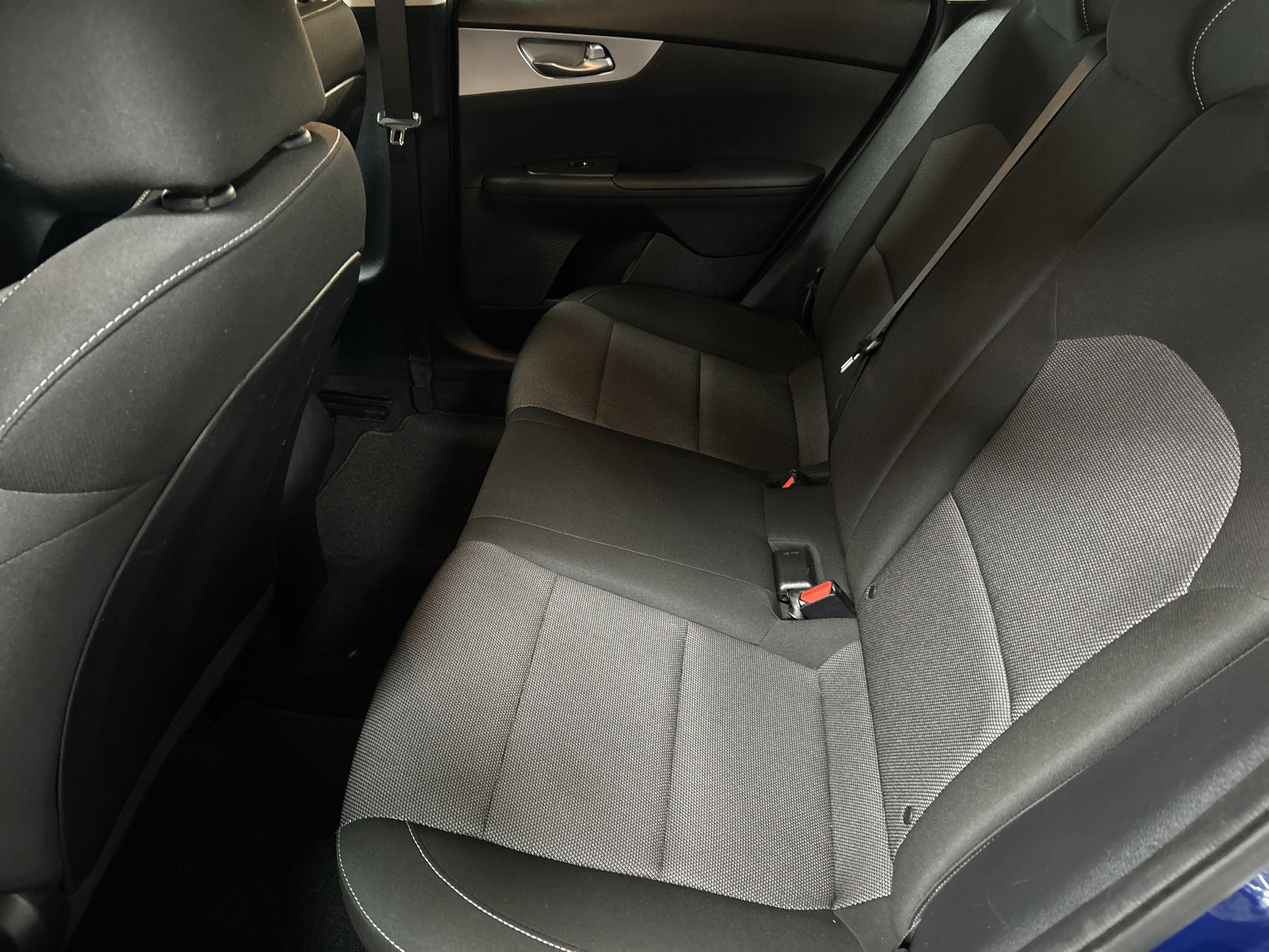 Used 2022 Kia Forte LXS FWD image 32