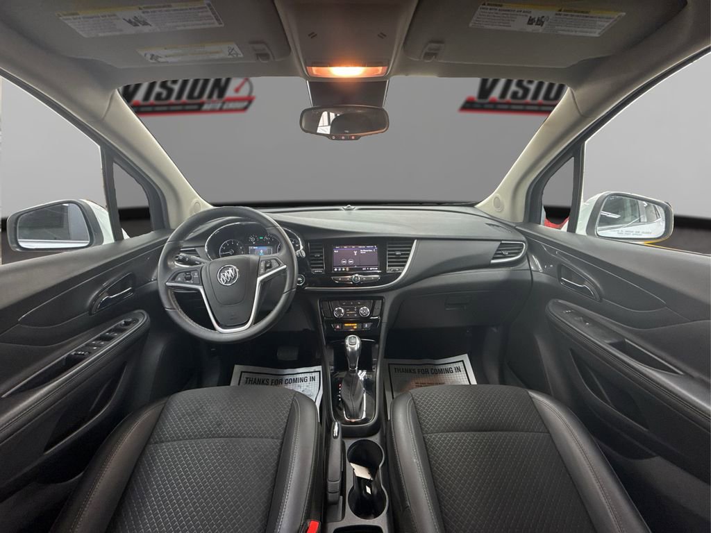 Used 2022 Buick Encore Preferred w/ Safety Package image 27