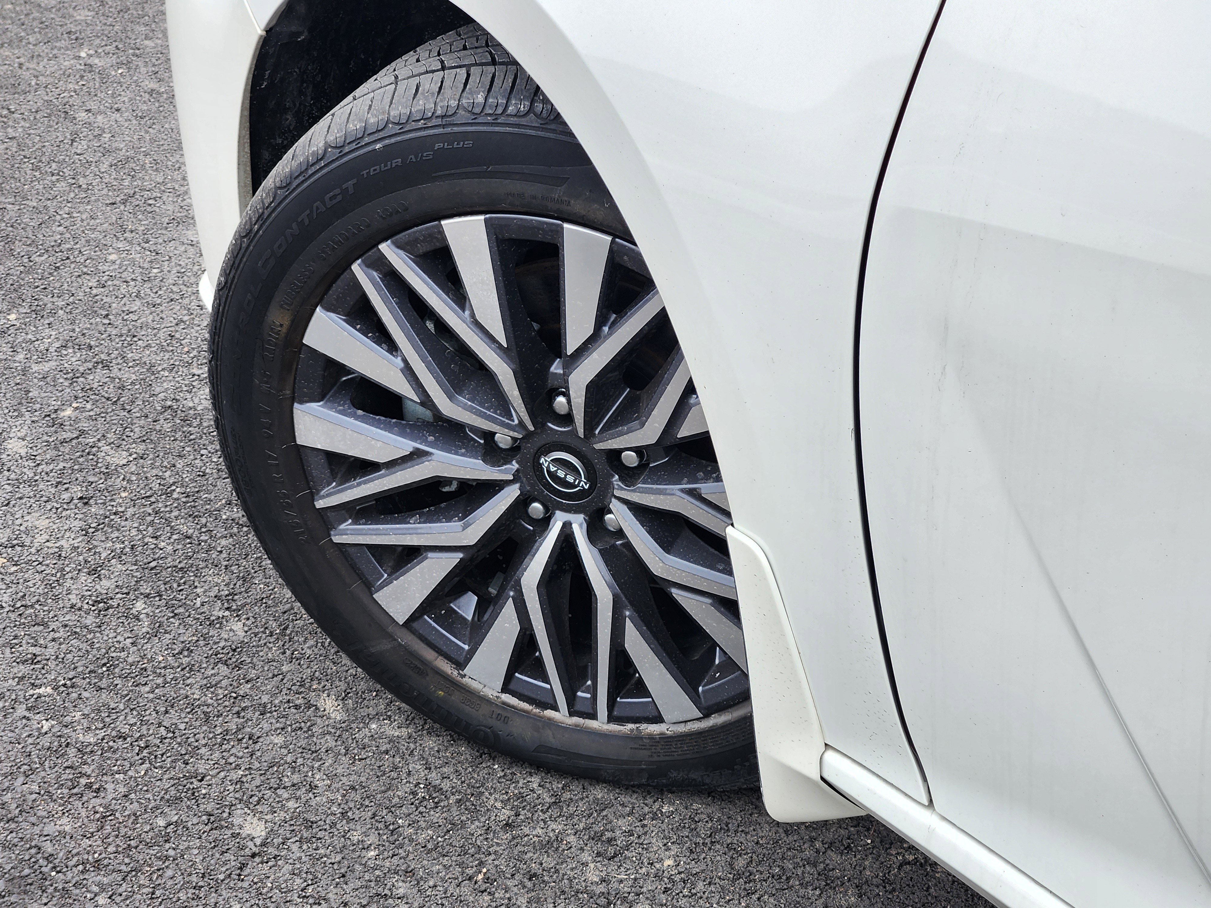 Used 2023 Nissan Altima 2.5 SV image 23