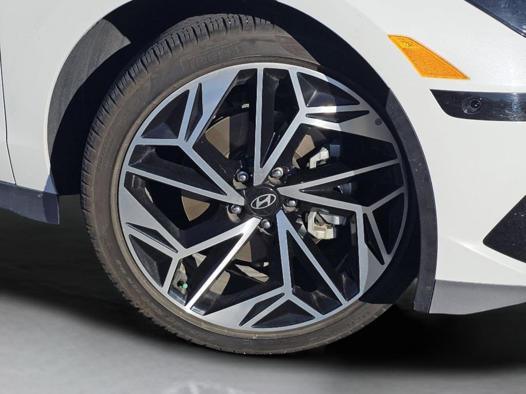 Used 2023 Hyundai Ioniq 6 Limited image 21