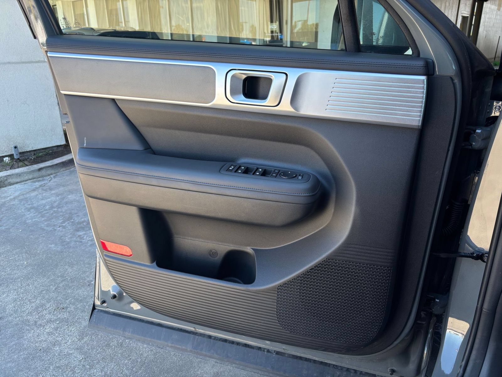 Used 2026 Hyundai Santa Fe SEL FWD image 18