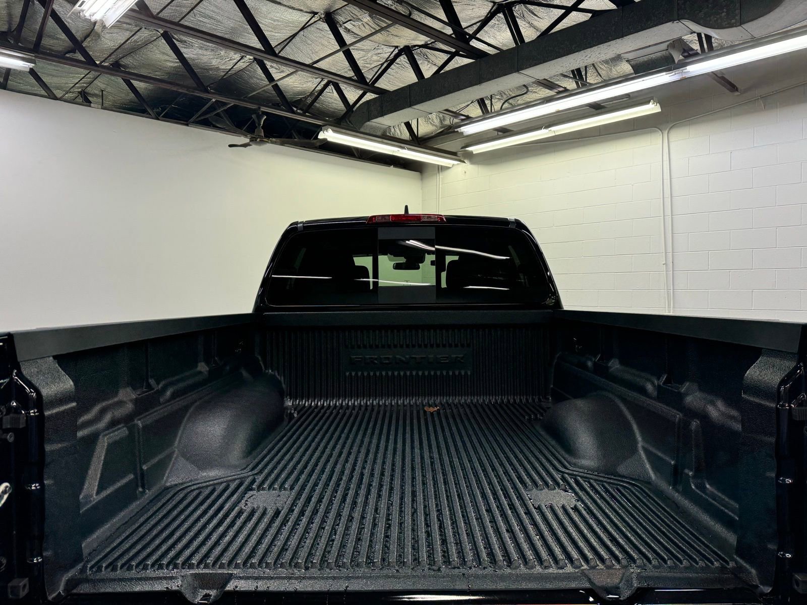 New 2026 Nissan Frontier SV image 29