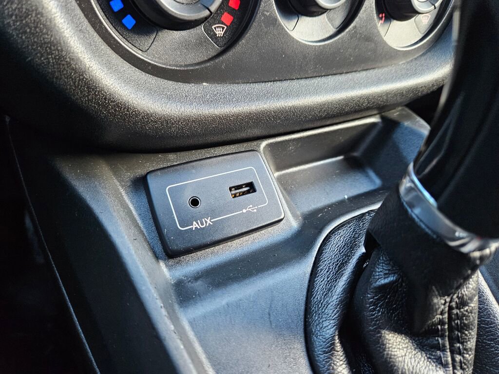 Used 2017 RAM ProMaster City Tradesman SLT w/ Rear Back-up Camera Group image 24