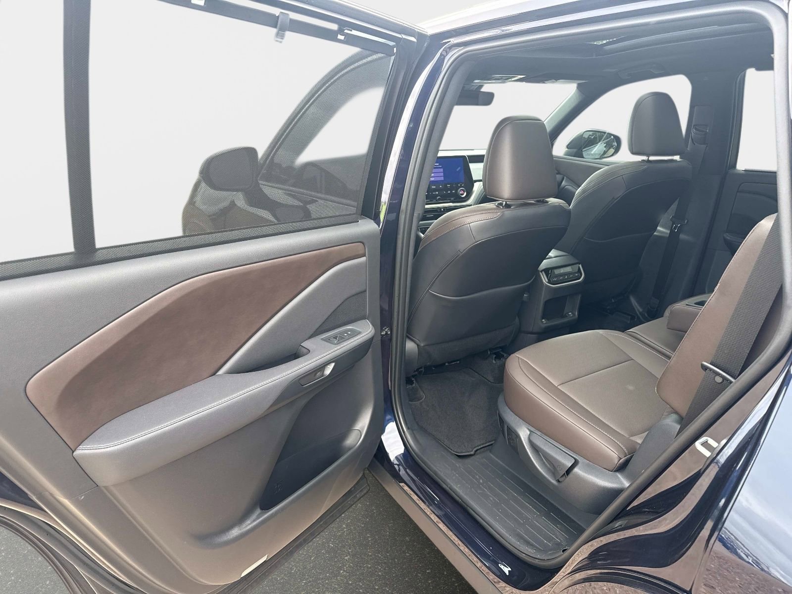 Used 2026 Lexus TX 350 AWD w/ Technology Package image 10