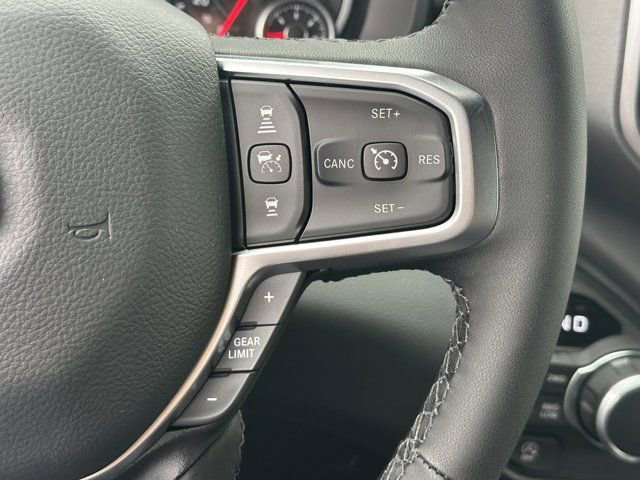 New 2026 RAM 1500 4x4 Crew Cab image 25