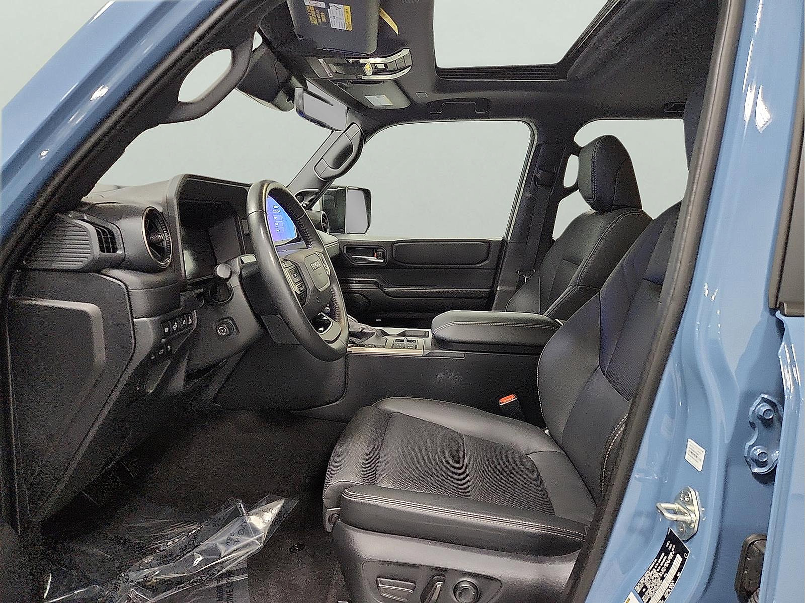 Certified 2025 Toyota Land Cruiser w/ Premium Package AWD/4WD image 12