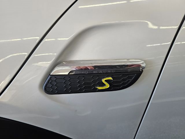 Used 2022 MINI Cooper SE image 35