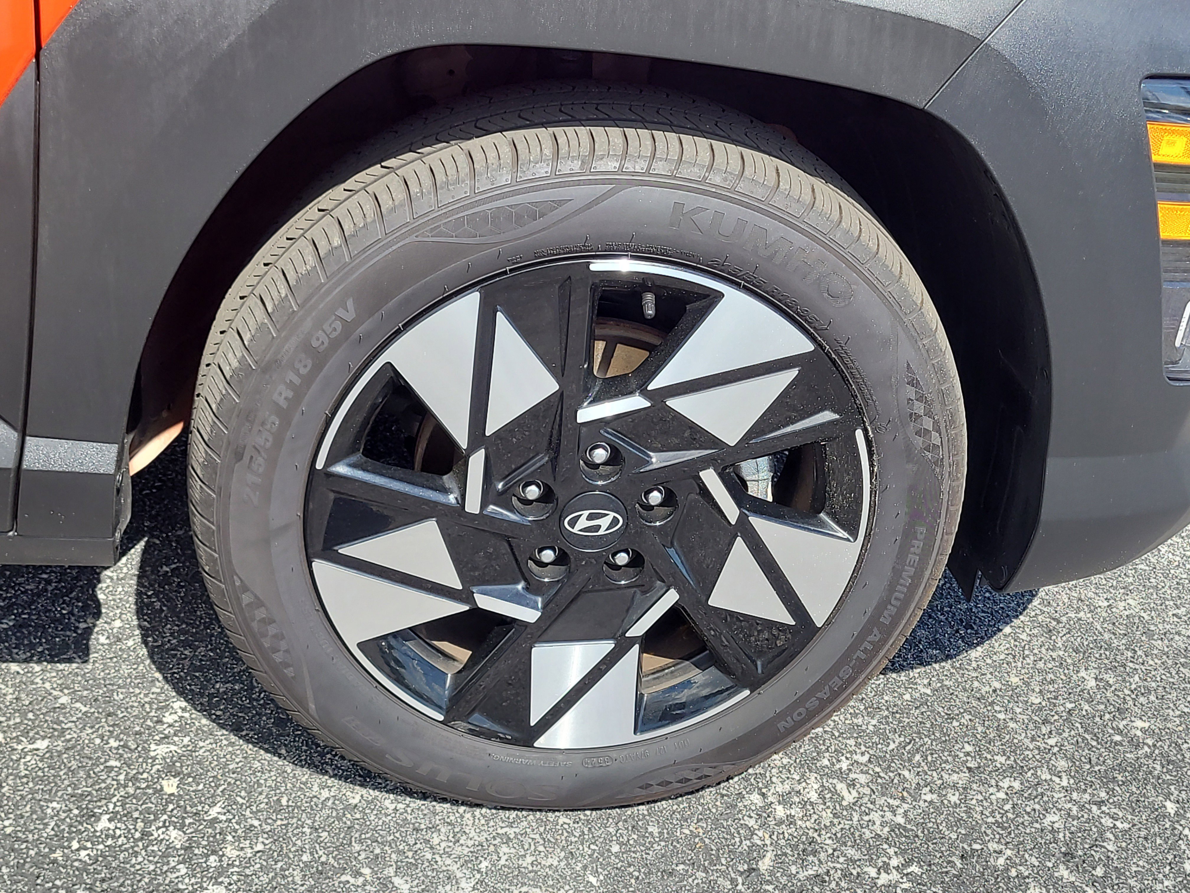 Used 2025 Hyundai Kona SEL image 10