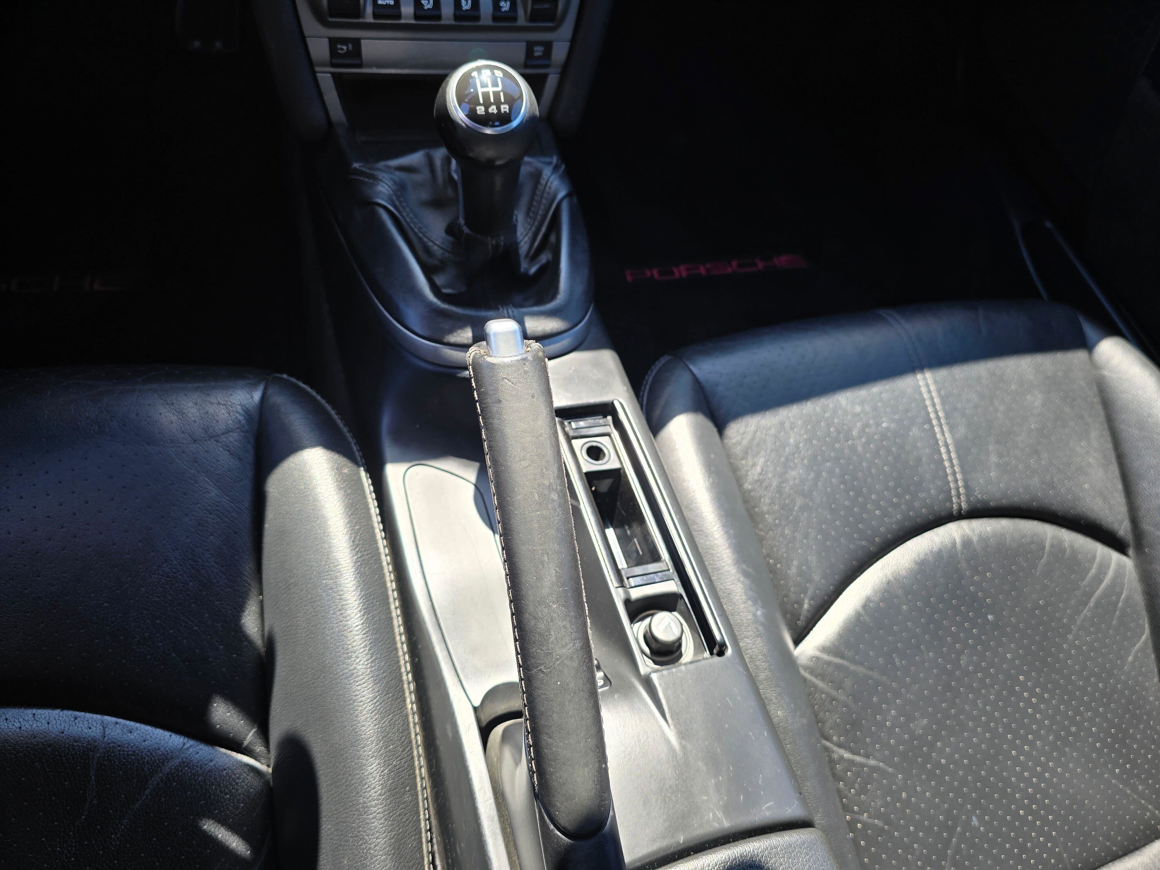 Used 2005 Porsche Boxster RWD image 19