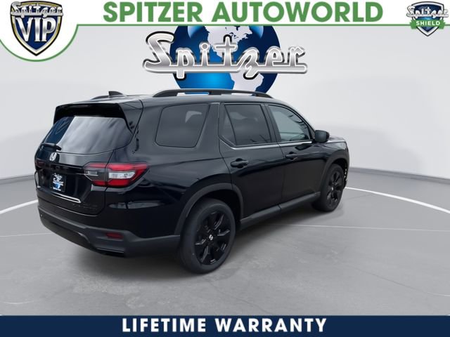 New 2026 Honda Pilot Black Edition image 10