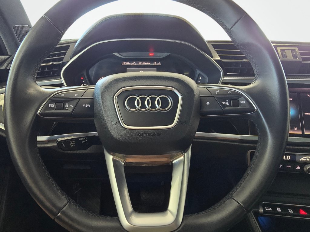 Used 2023 Audi Q3 2.0T Premium Plus w/ Premium Plus Package AWD/4WD image 23