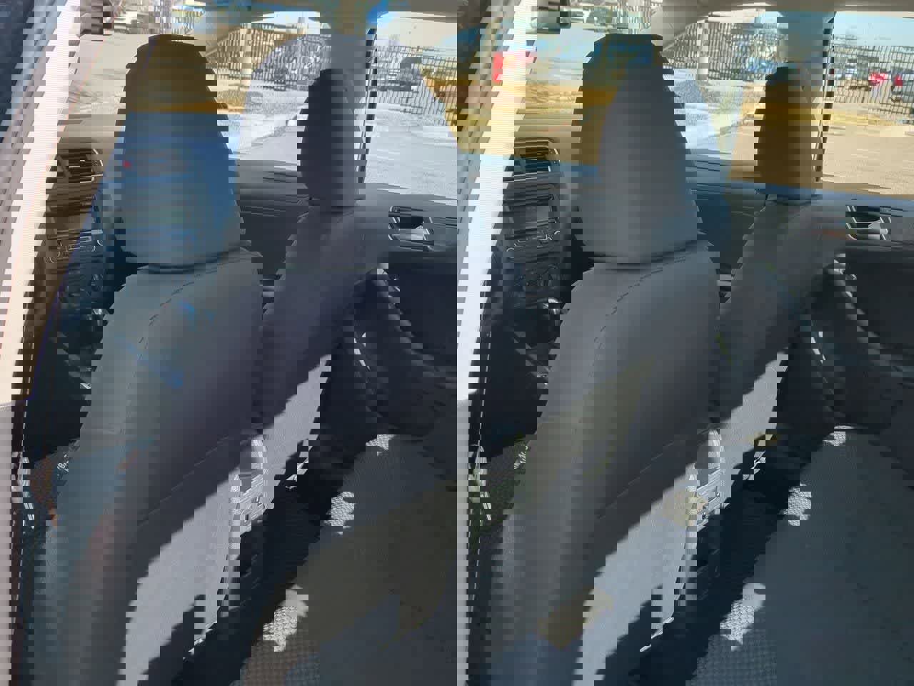 Used 2014 Volkswagen Jetta S image 17