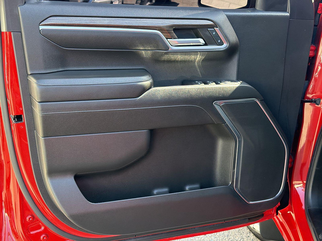 Used 2022 Chevrolet Silverado 1500 RST RWD image 21