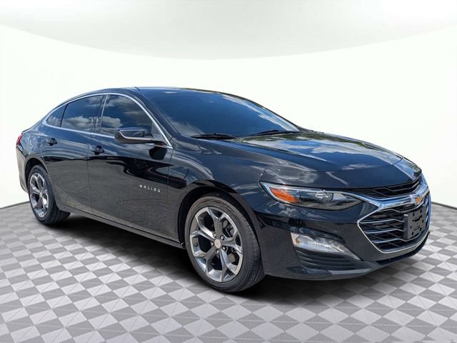 Used 2024 Chevrolet Malibu LT FWD image 2