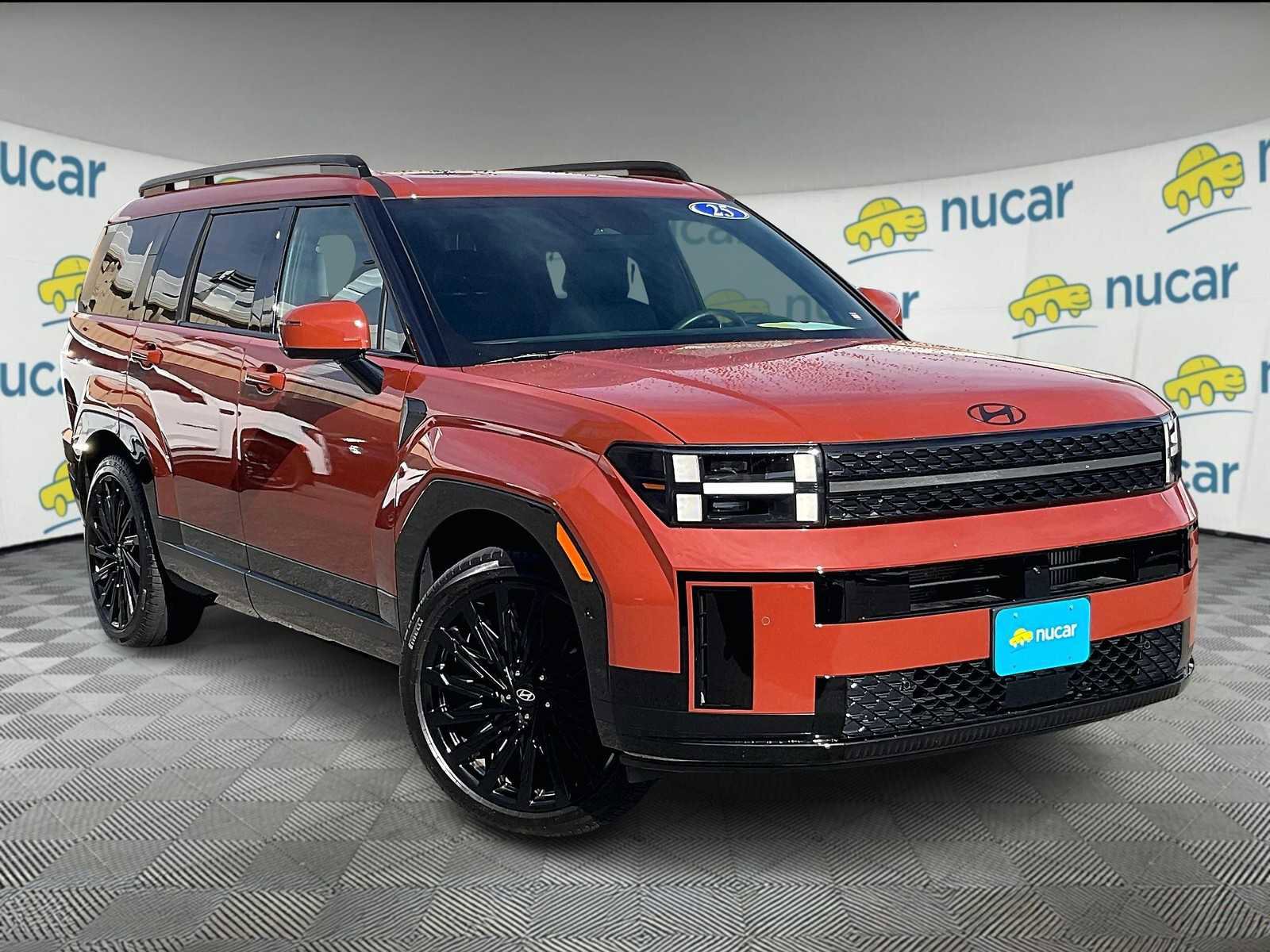 Used 2025 Hyundai Santa Fe Calligraphy image 2