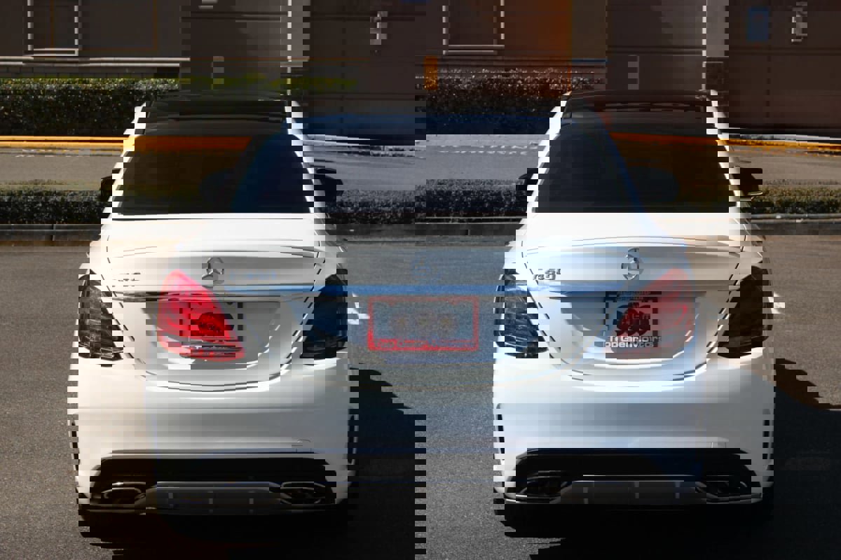 Used 2016 Mercedes-Benz C 450 4MATIC Sedan image 4