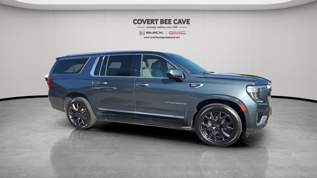 Used 2021 GMC Yukon XL SLT w/ Rear Media and Nav Package image 12