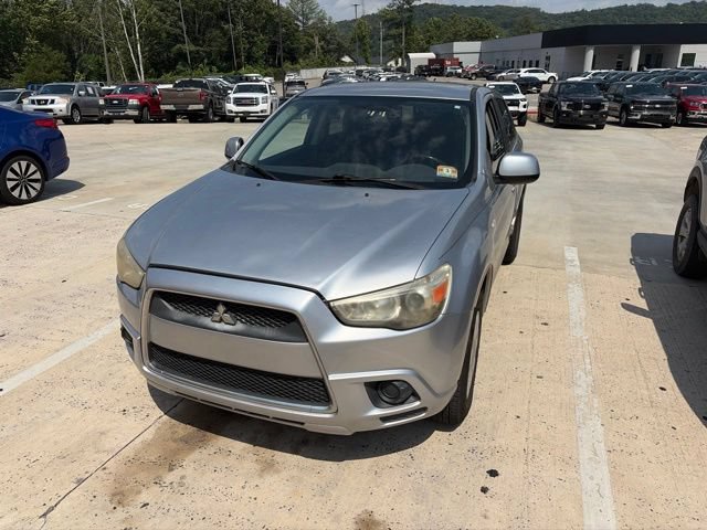 Used 2011 Mitsubishi Outlander Sport ES FWD image 3