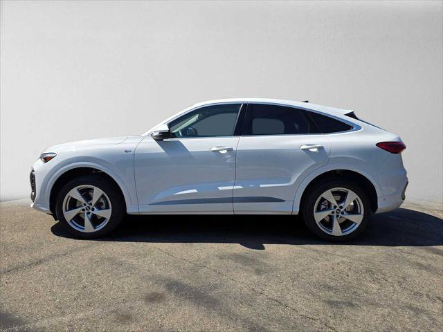 Used 2025 Audi Q5 Premium Plus AWD/4WD image 6