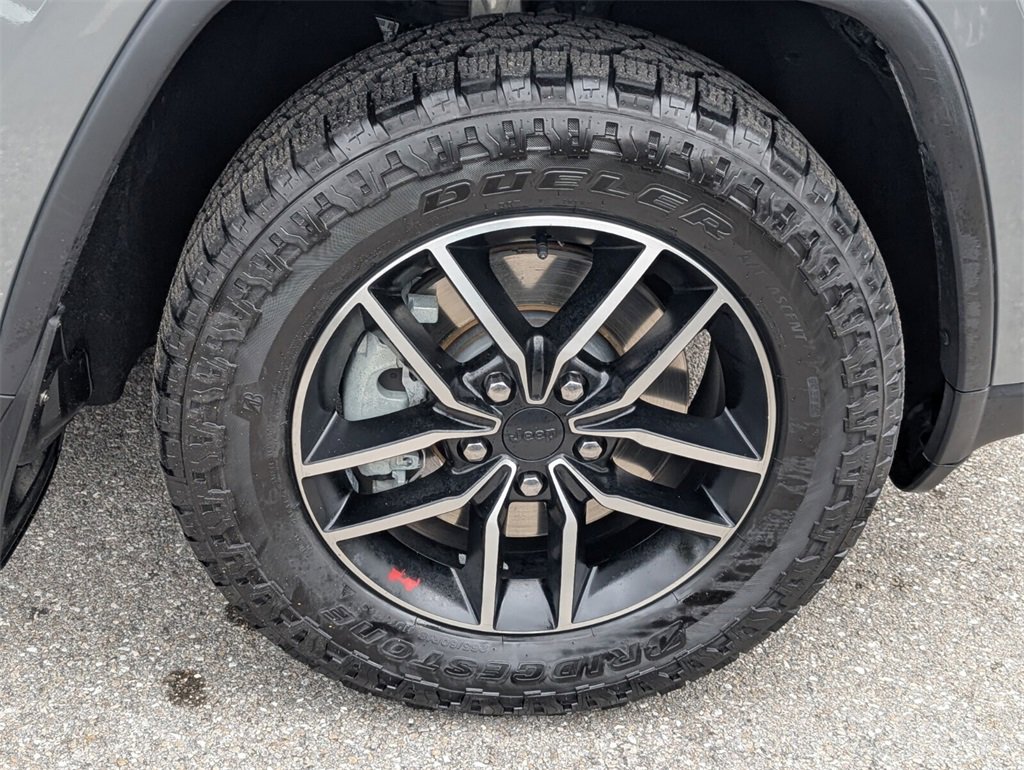 Used 2021 Jeep Grand Cherokee Trailhawk image 23