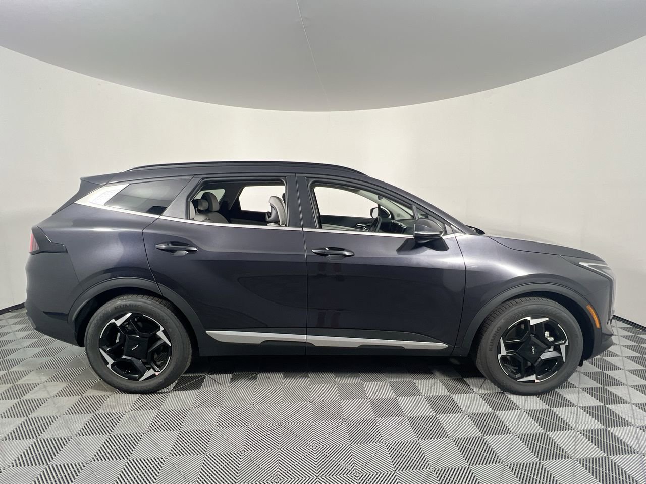 New 2026 Kia Sportage EX image 2
