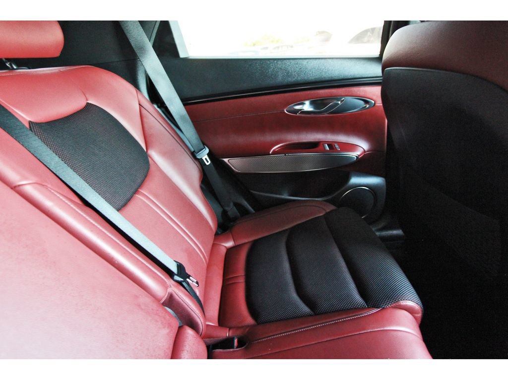 Used 2022 Genesis GV70 3.5T Sport AWD/4WD image 12