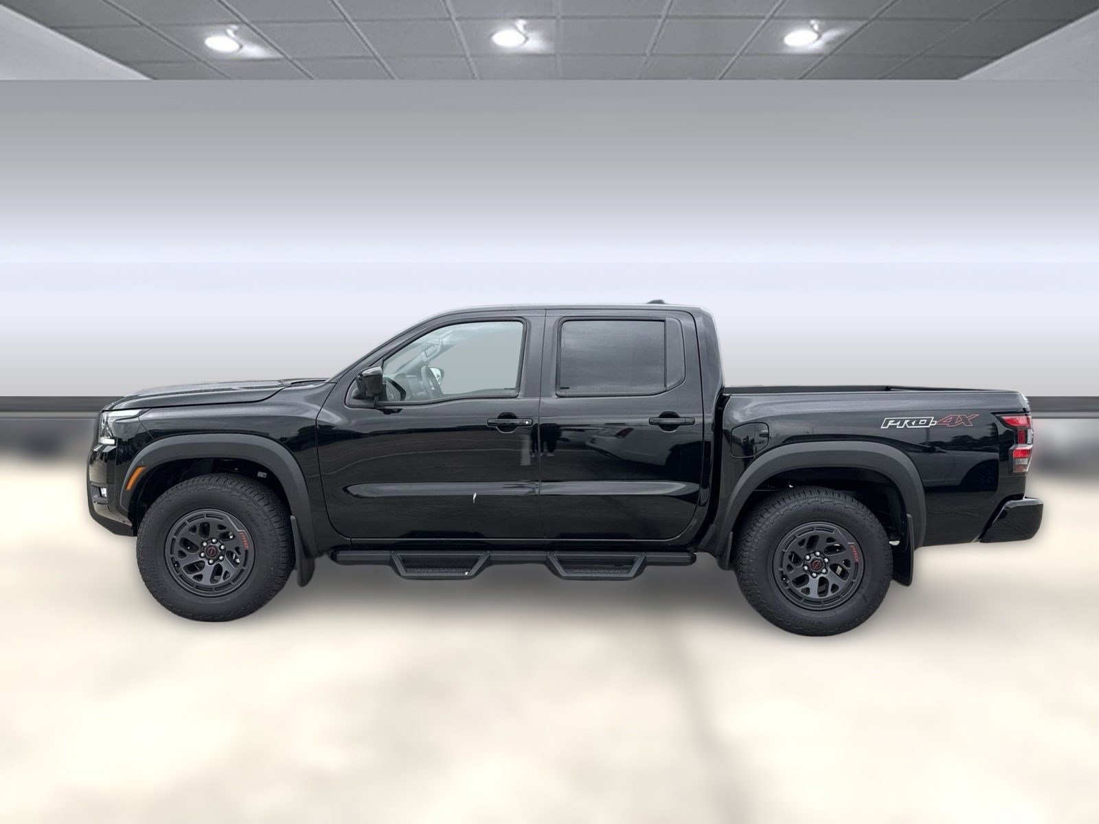 New 2025 Nissan Frontier PRO-4X w/ Pro Convenience Package image 2