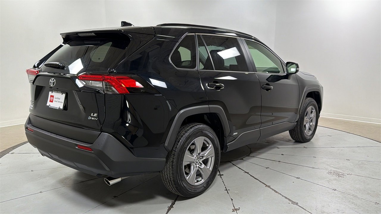 Certified 2025 Toyota RAV4 LE image 5