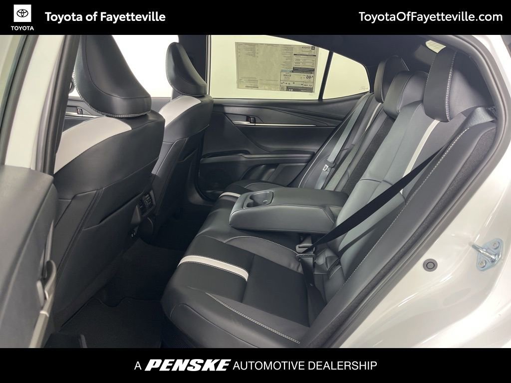 Used 2026 Toyota Camry SE FWD image 22