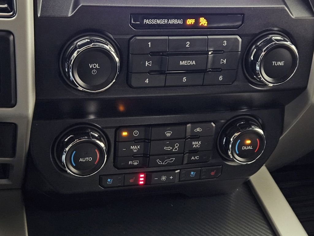 Used 2019 Ford F150 Lariat image 14