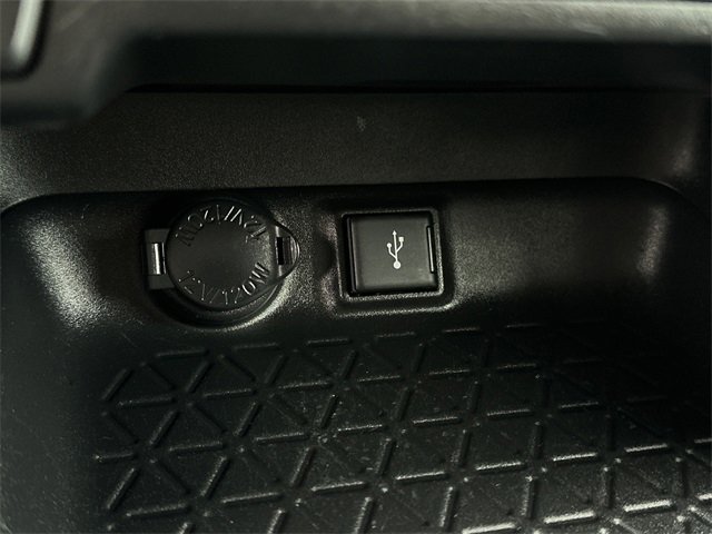 Certified 2021 Toyota RAV4 LE image 29