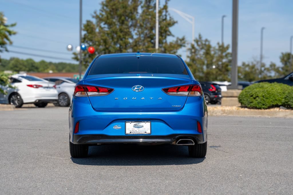 Used 2018 Hyundai Sonata Limited w/ Cargo Package FWD image 6