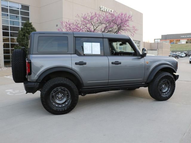 Used 2025 Ford Bronco Badlands AWD/4WD image 6