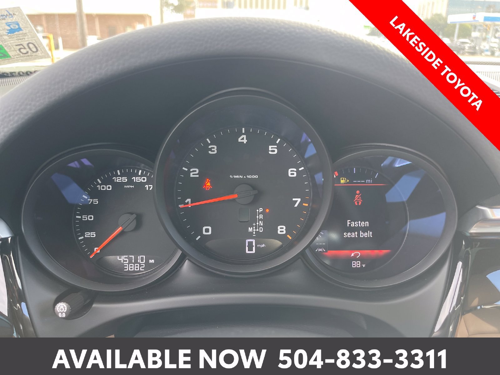 Used 2021 Porsche Macan AWD/4WD image 31
