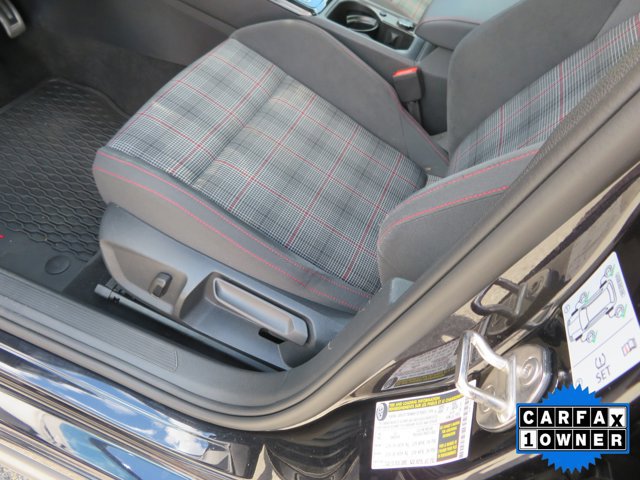 Used 2024 Volkswagen GTI SE image 12