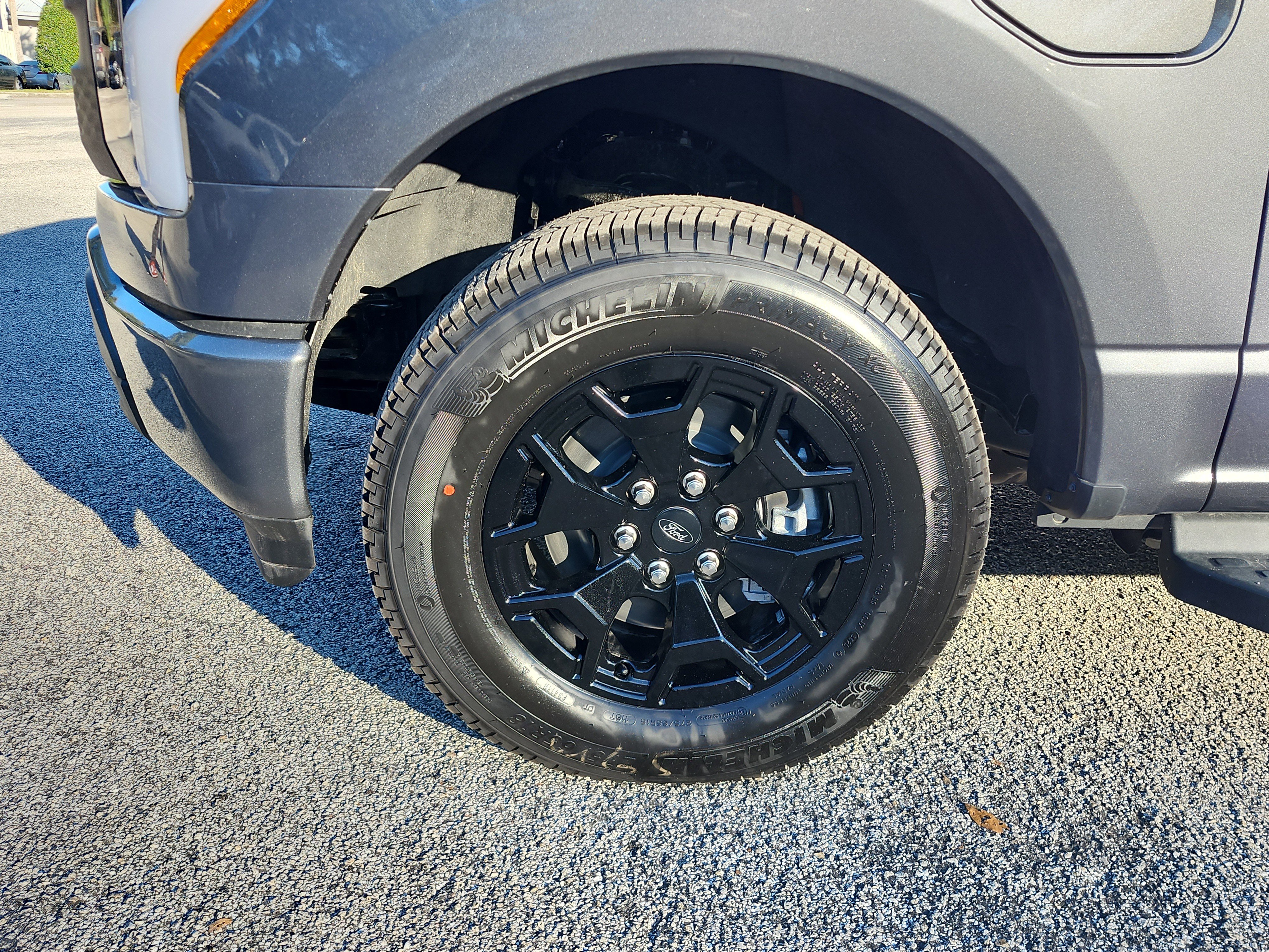 New 2025 Ford F150 Lightning XLT image 7