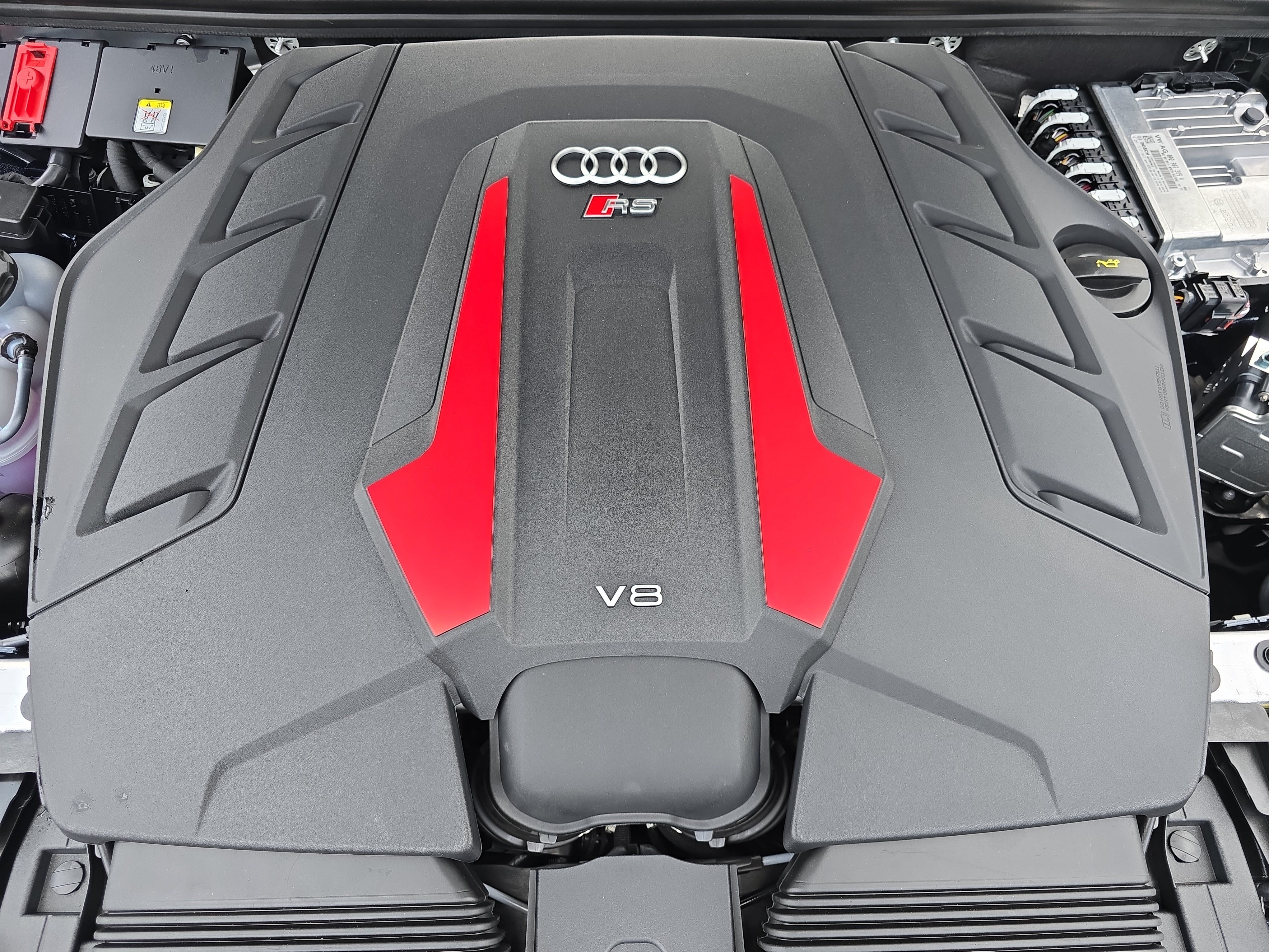 New 2026 Audi RS Q8 performance AWD/4WD image 31