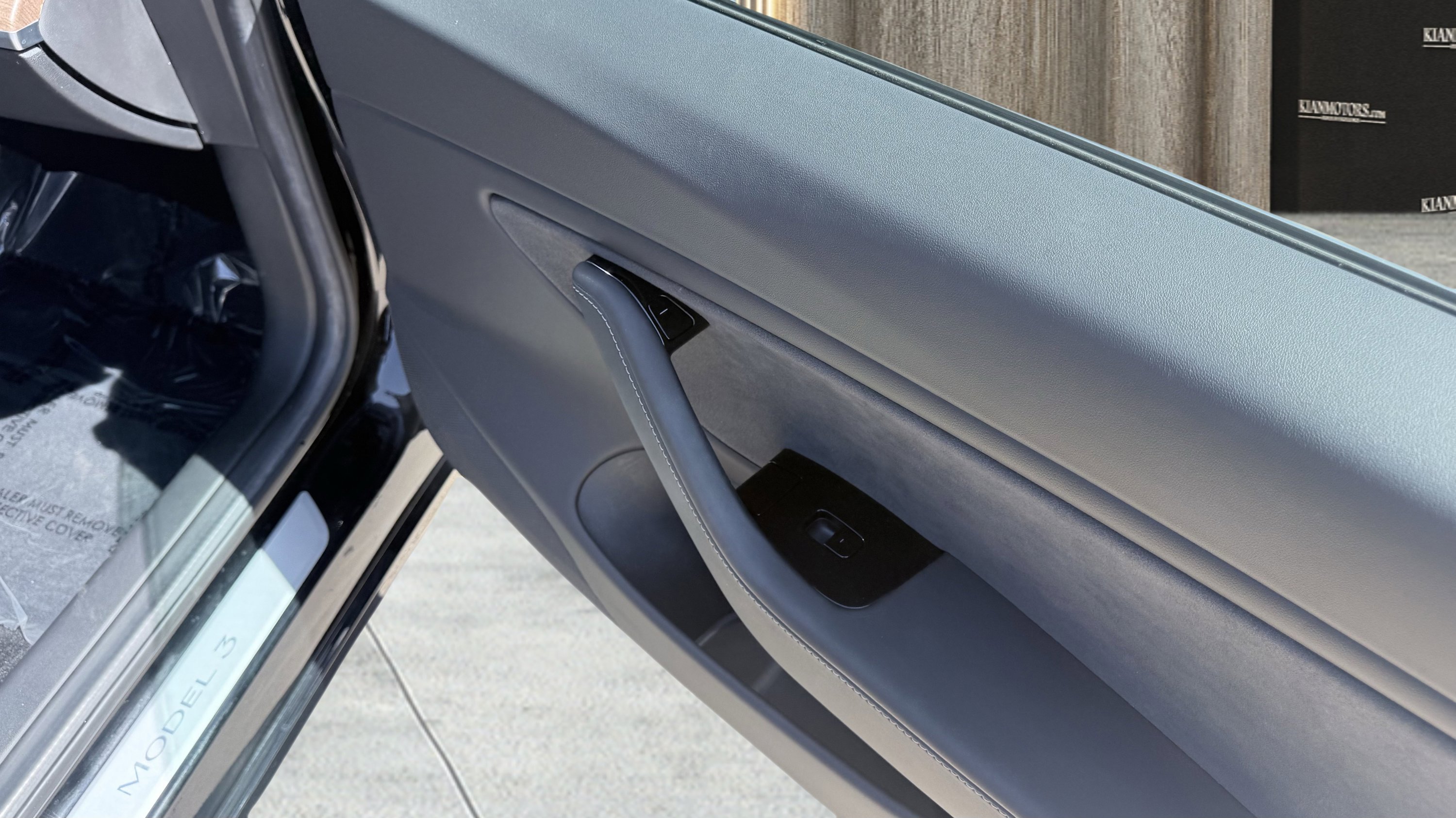 Used 2018 Tesla Model 3 Long Range image 45