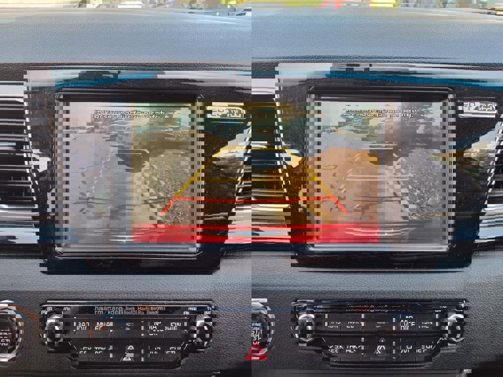 Used 2017 Kia Niro Touring image 13