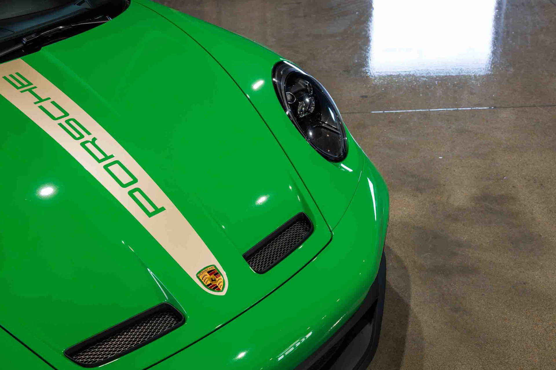 Used 2022 Porsche 911 GT3 RWD image 6