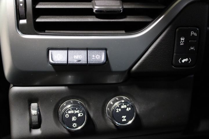 Used 2016 Chevrolet Tahoe LTZ image 42