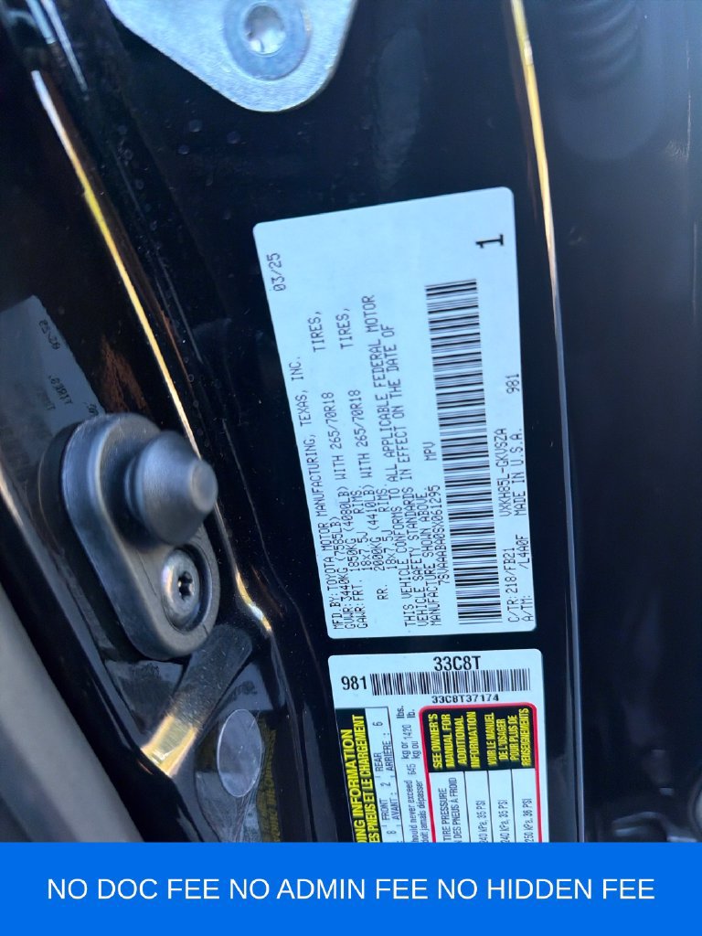 Used 2025 Toyota Sequoia SR5 AWD/4WD image 31