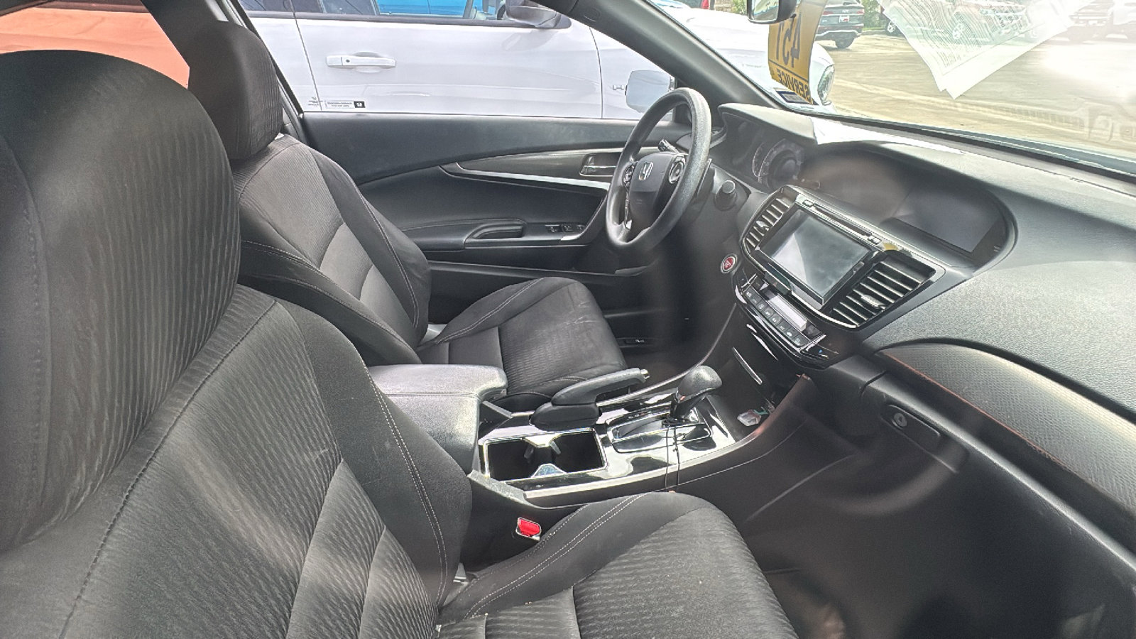 Used 2017 Honda Accord EX image 13