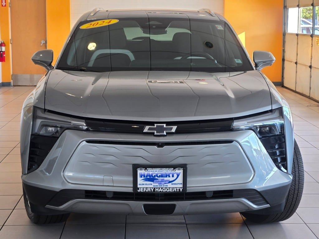 Certified 2024 Chevrolet Blazer EV LT AWD/4WD image 2