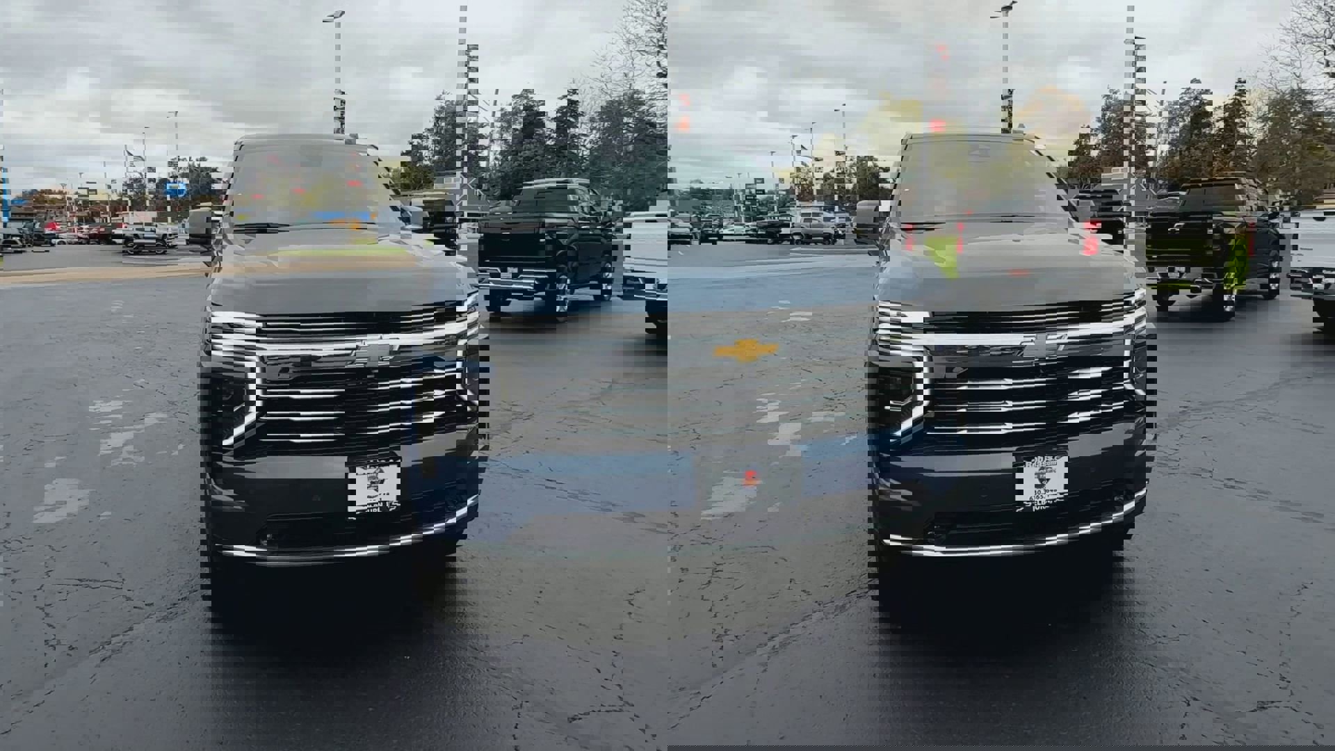 New 2026 Chevrolet Suburban LT w/ Comfort Package image 37