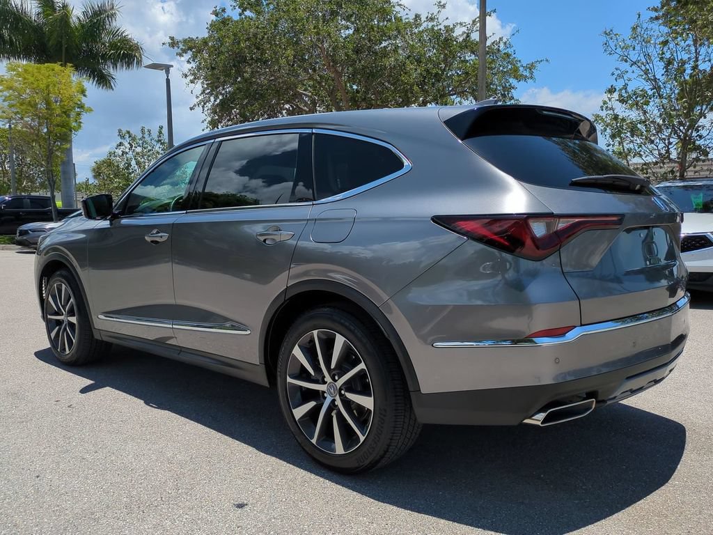 Certified 2025 Acura MDX FWD w/ Technology Package image 6