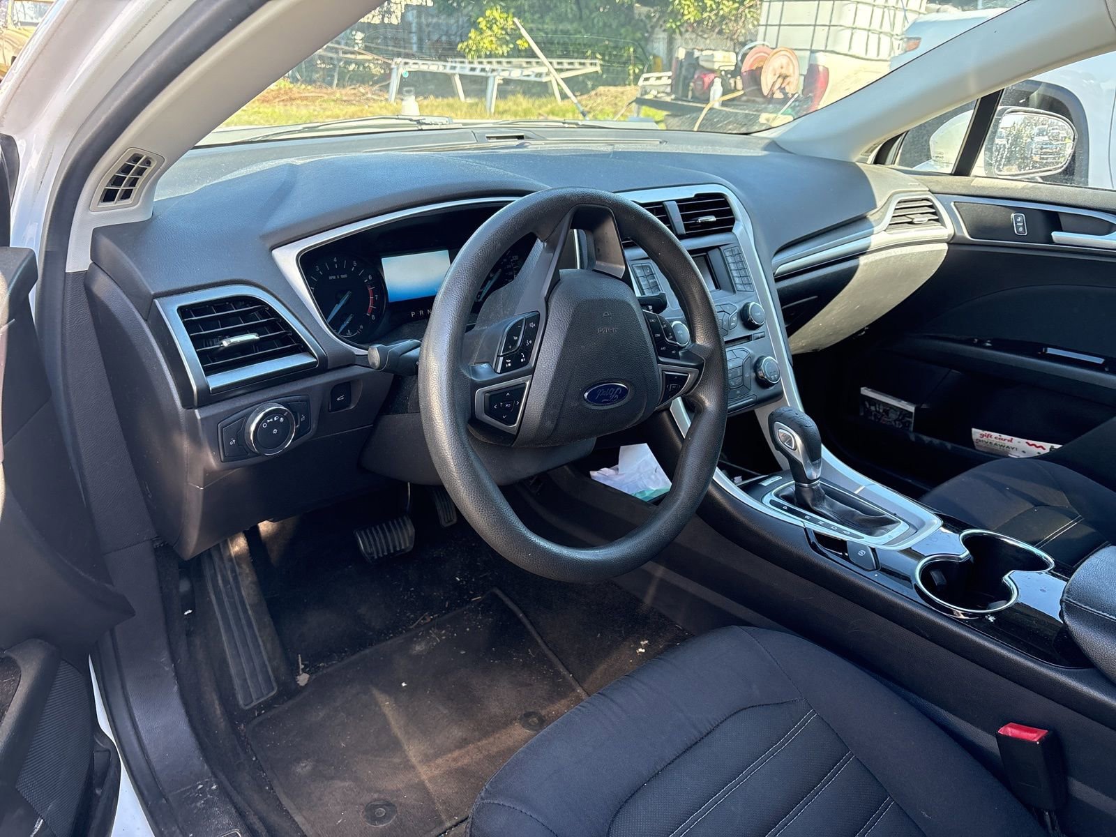 Used 2014 Ford Fusion SE image 5