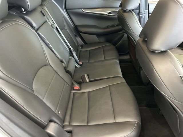 Certified 2025 INFINITI QX50 Luxe AWD/4WD image 13